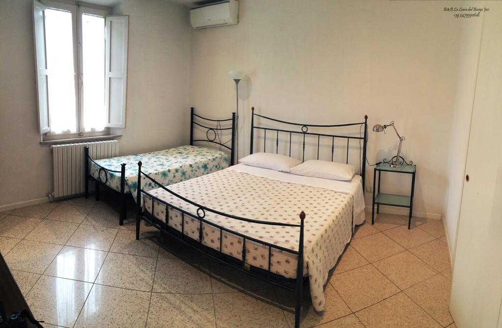 B&B La Luna Dal Borgo Йези Екстериор снимка